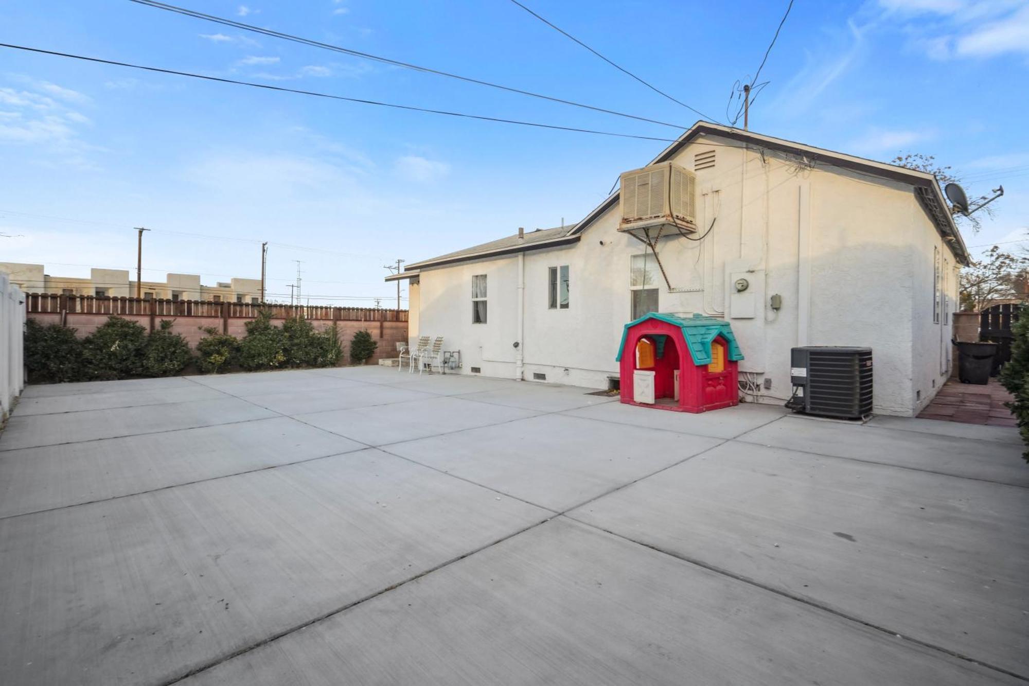 Cozy Single Story 2 Bdrm Family Home Near The Blvd Lancaster Exterior photo