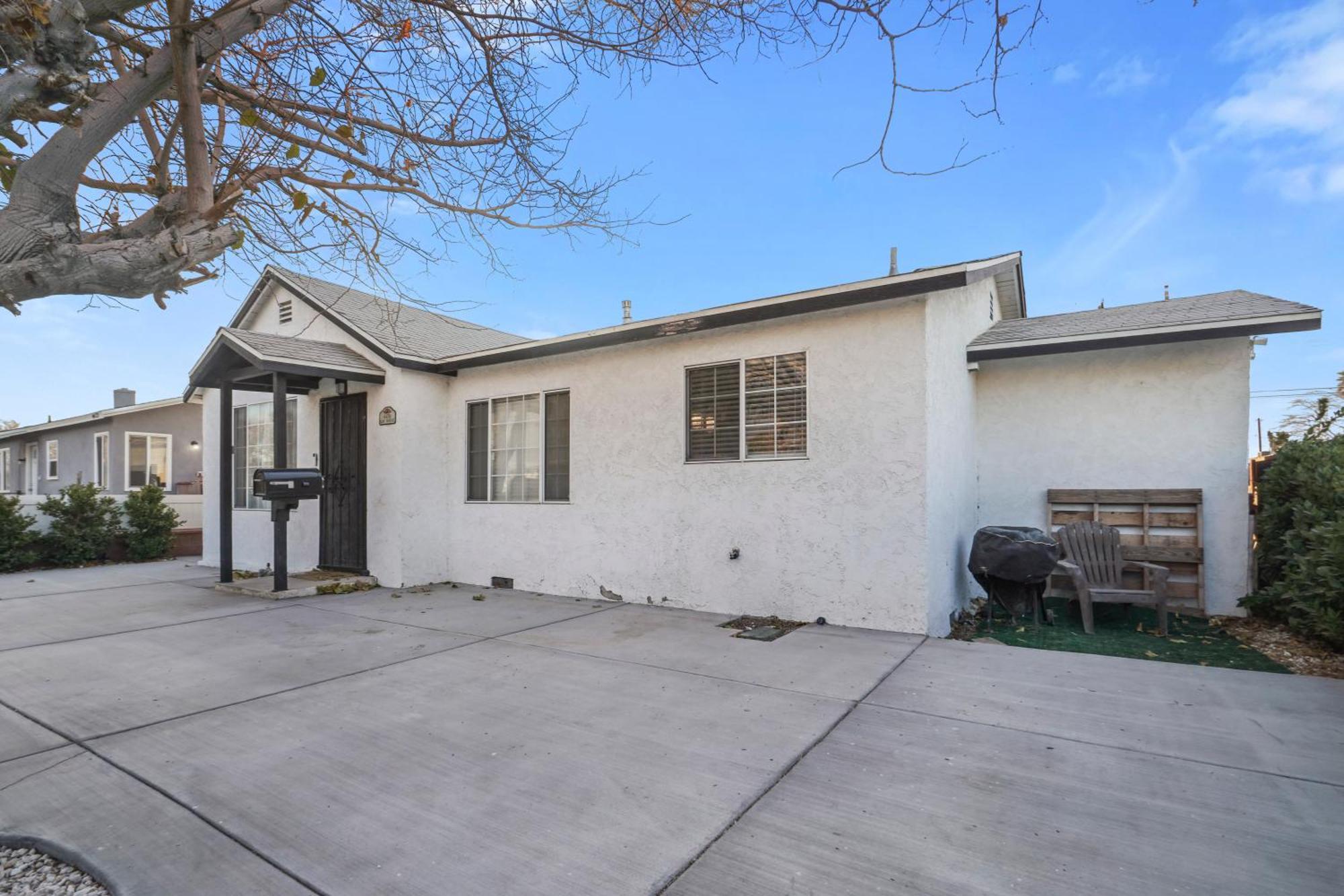 Cozy Single Story 2 Bdrm Family Home Near The Blvd Lancaster Exterior photo